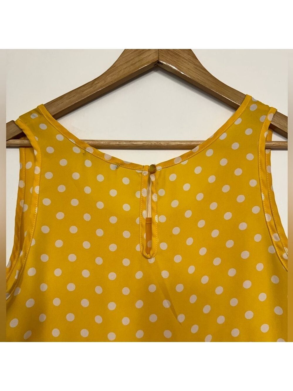 Pleione Yellow White Polka Dot Tank Top Women’s Small High Low Hem Preppy Retro - Picture 6 of 12